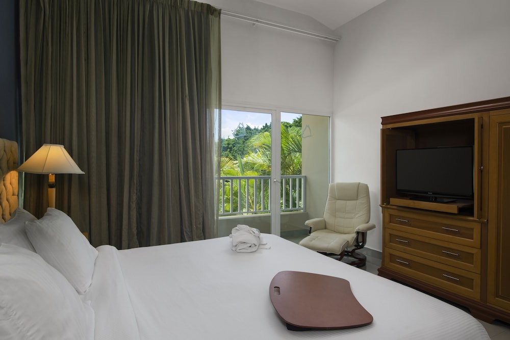 Royal Suite - Photo 3