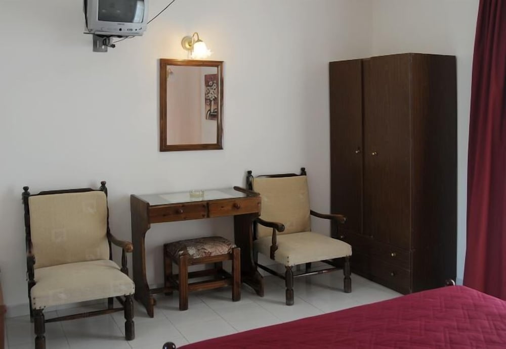 Double Or Twin Room photo 2
