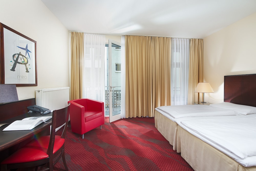 Classic Double or Twin Room