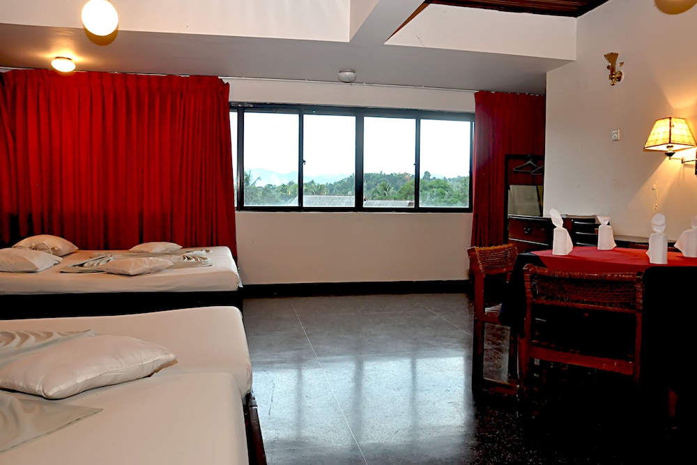 Deluxe Twin Room, Smoking photo 2