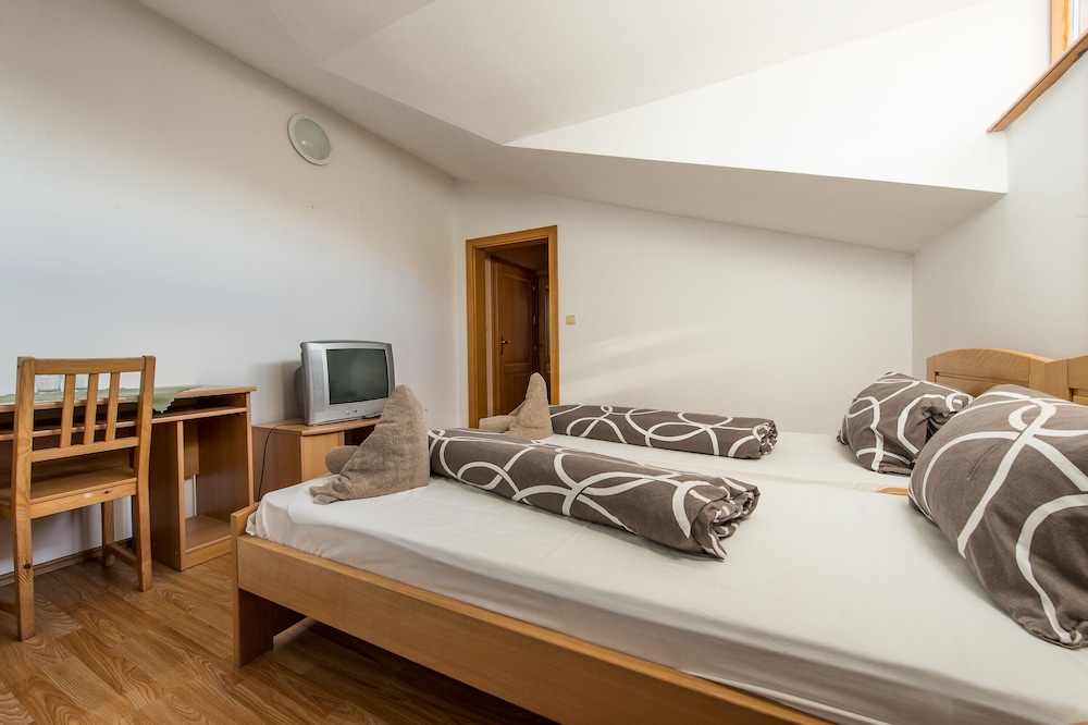 Comfort Room photo 2