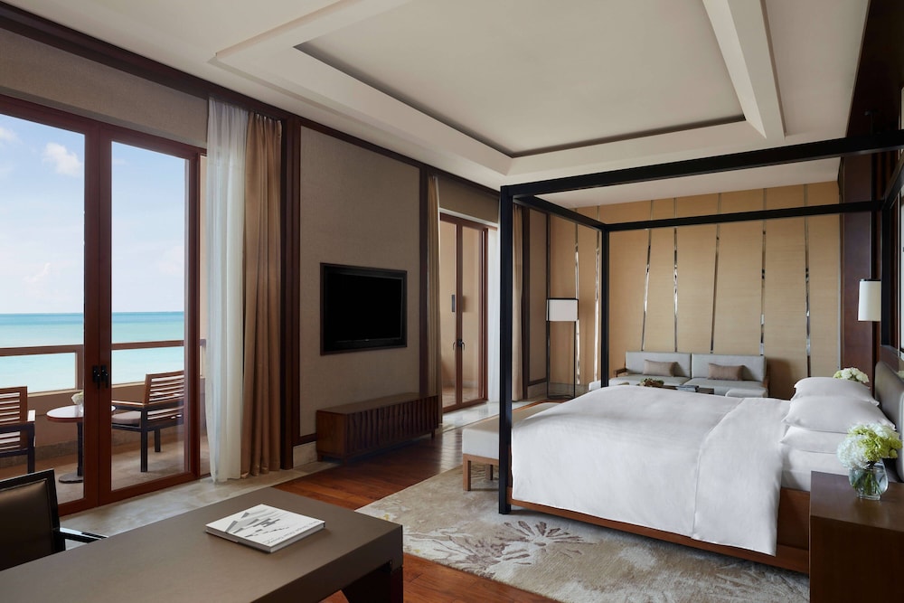 Presidential Suite, 1 King Bed, Ocean View
