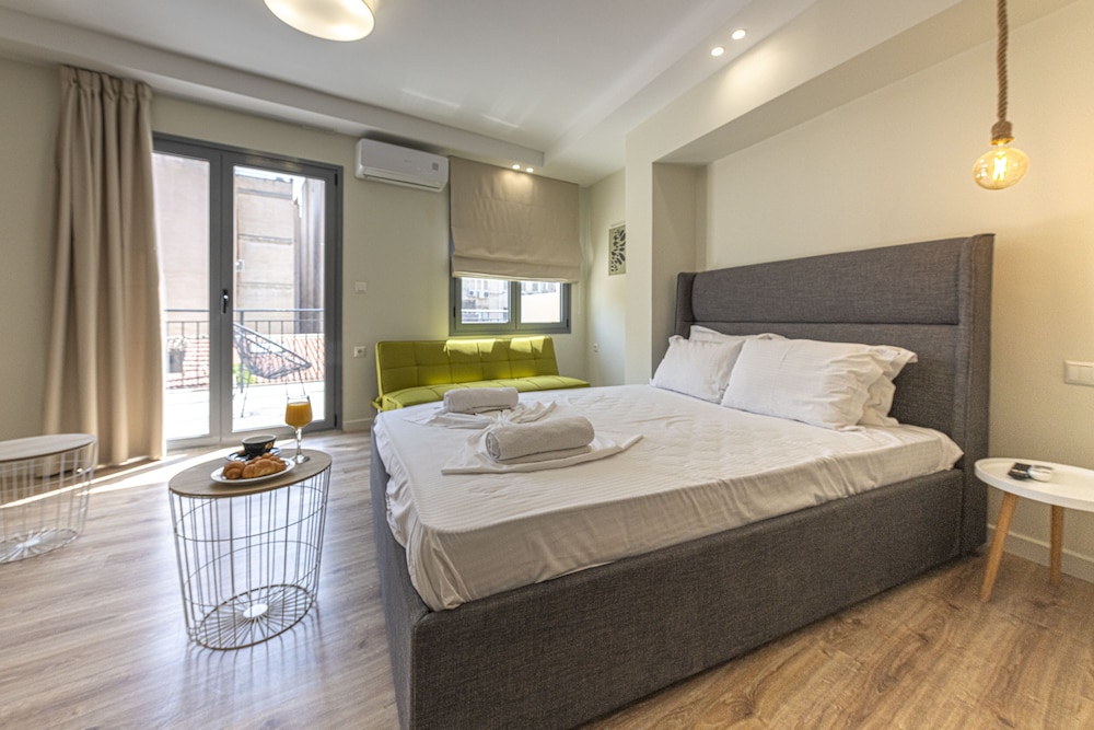 Panoramic Quadruple Room photo 2
