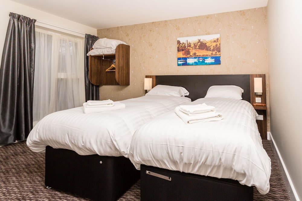 Twin Room - Photo 7