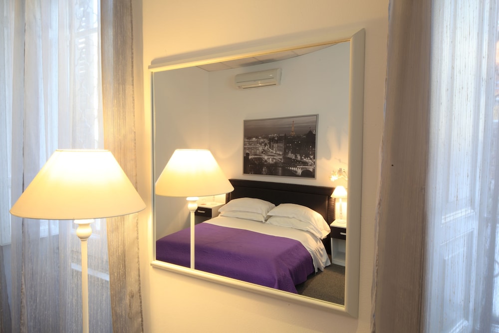 Deluxe Room photo 2