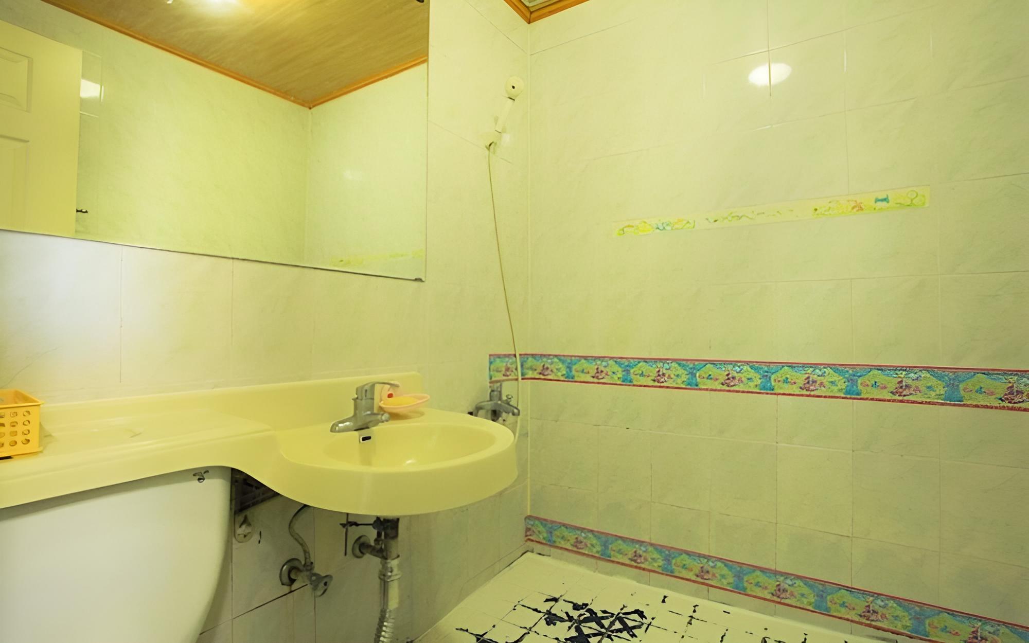 Room (B type Room 209) photo 2