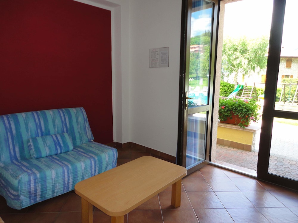Family Triple Room photo 2