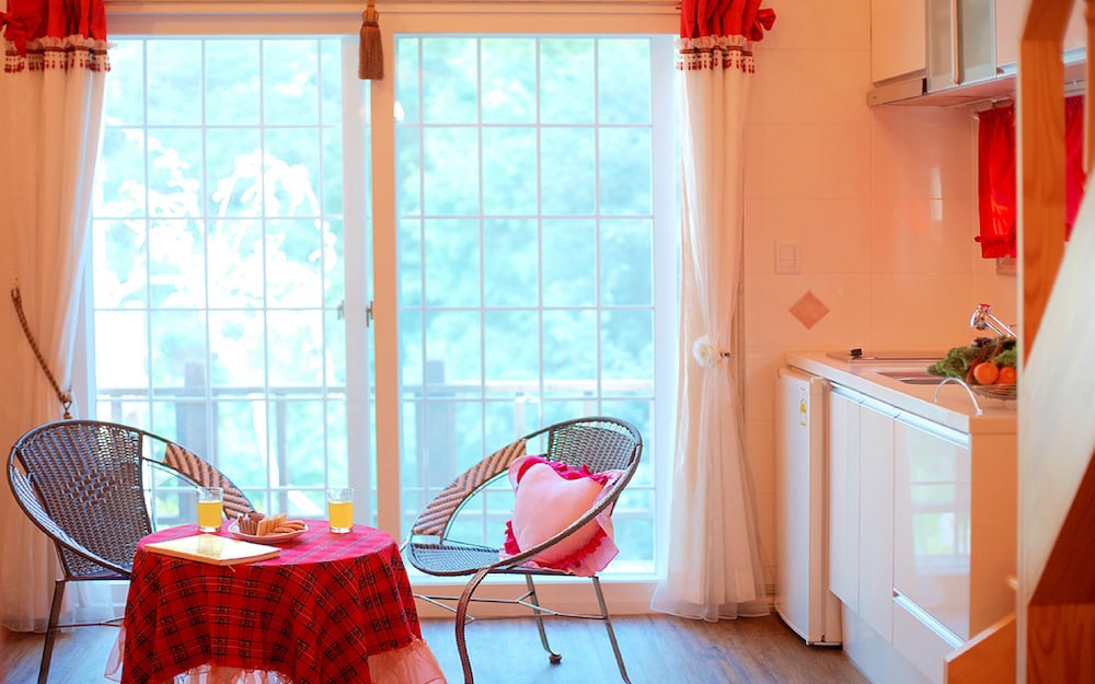 Duplex (Snow White) photo 3