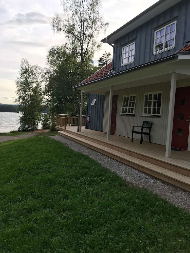 Basic Double or Twin Room, Lake View (Sandbolstugan 4) photo 3