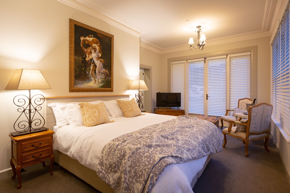 La Perouse Suite
