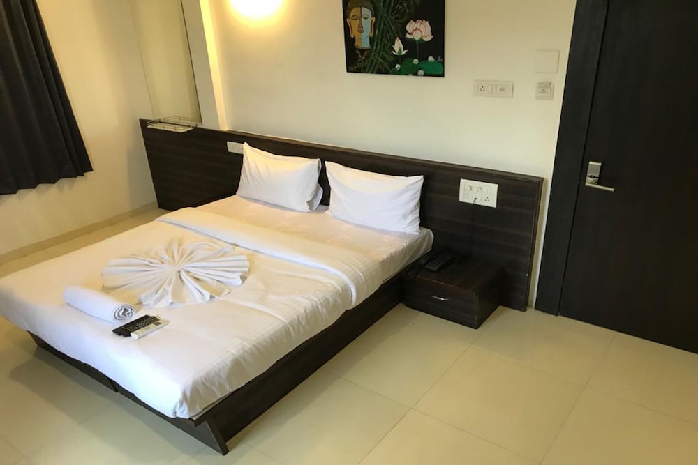 Deluxe Double Room, Balcony photo 2