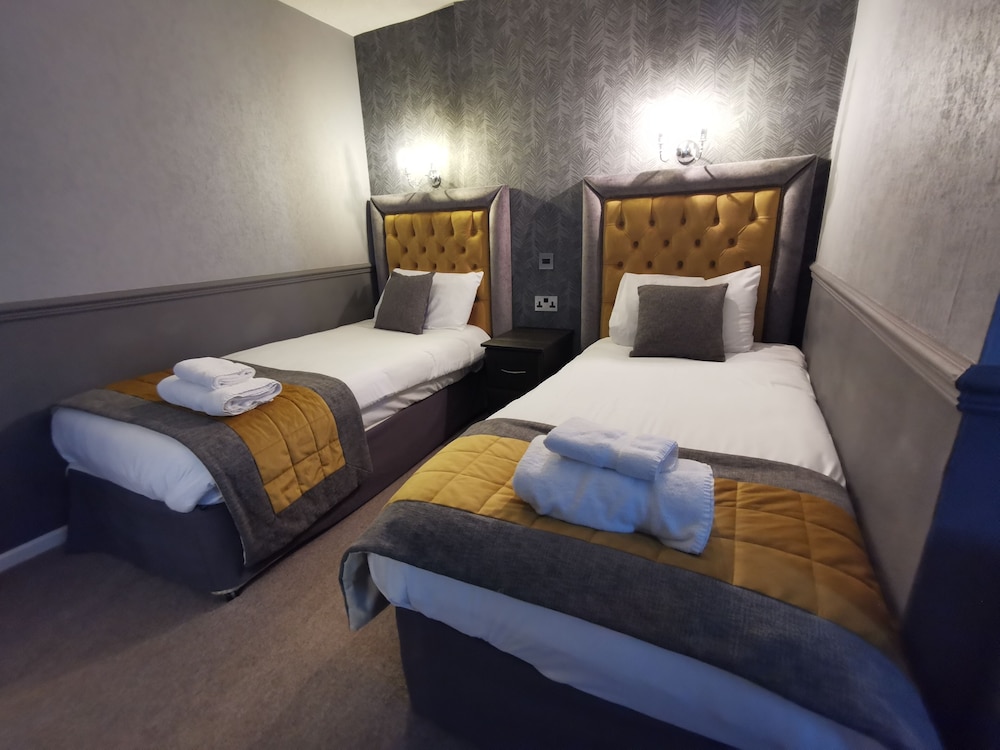 Suite - Photo 7