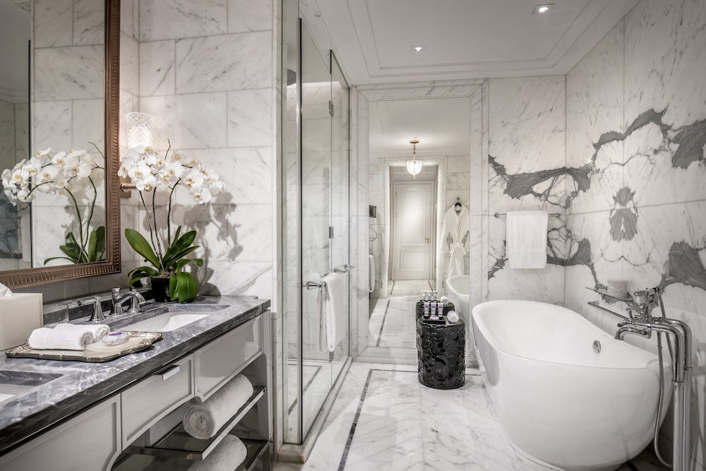 Victoria Suite - Photo 3