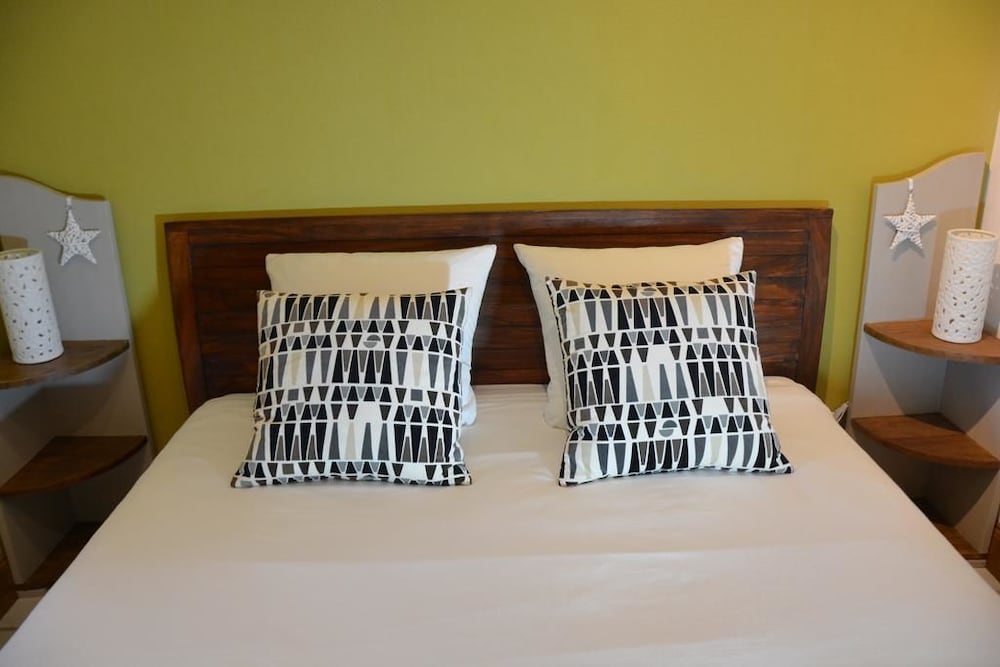 Comfort Double Room, Non Smoking (Menthe) photo 3