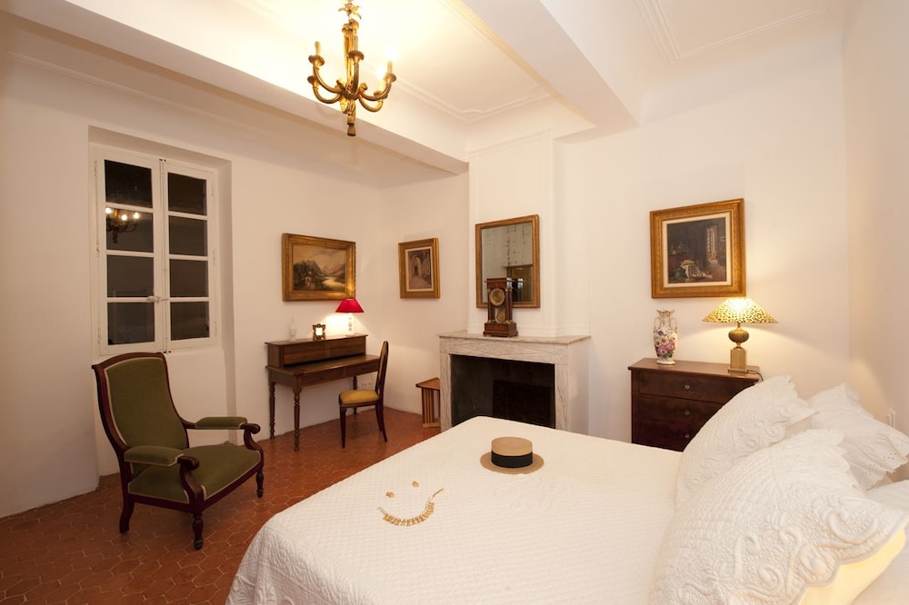 Double Room (Ambre)