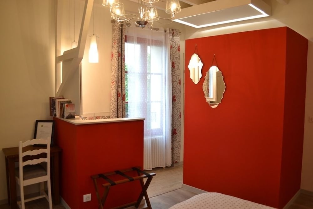 Double Room, Garden View (Pyrenees) photo 2