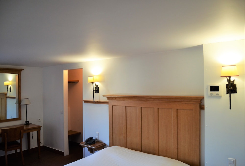 Room, Multiple Beds - Photo 2