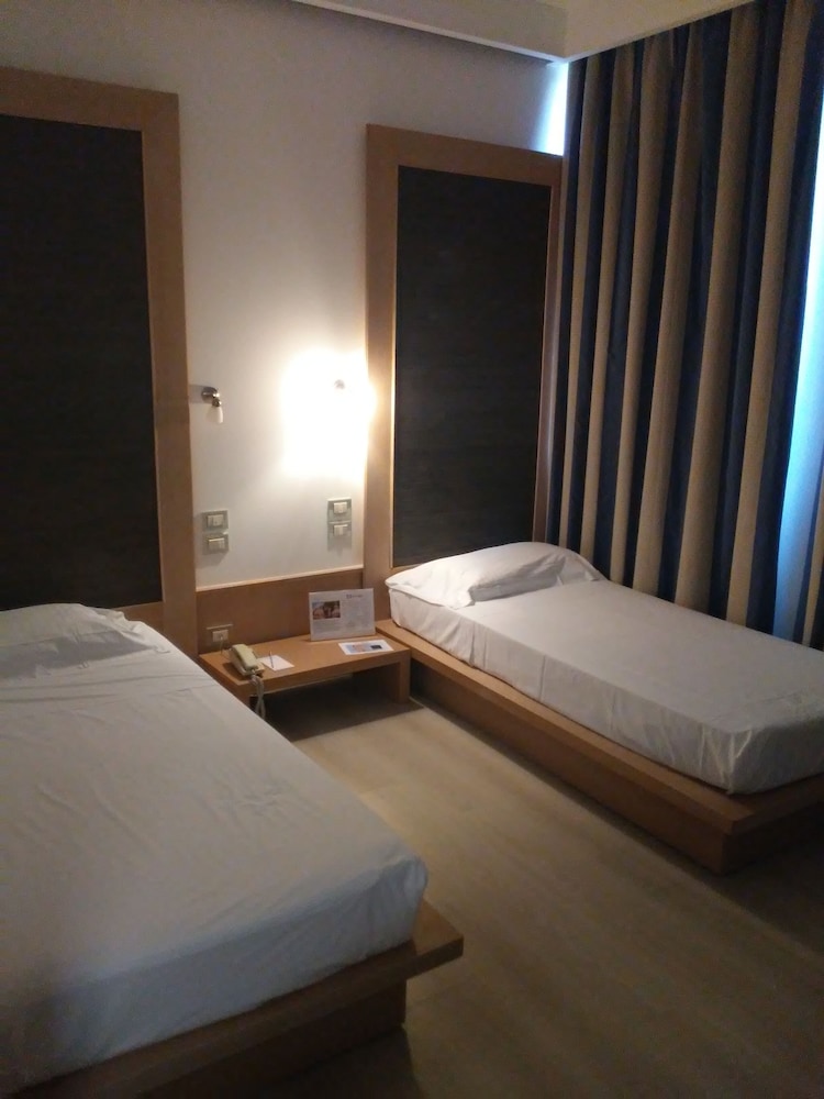 Classic Double Room Single Use - Photo 1