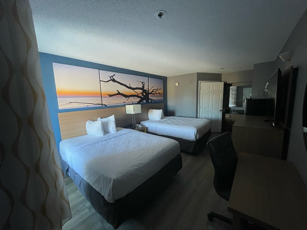 Standard Room, 2 Double Beds, Non Smoking - Photo 4