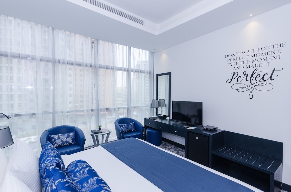 Classic Room, 1 King Bed photo 1