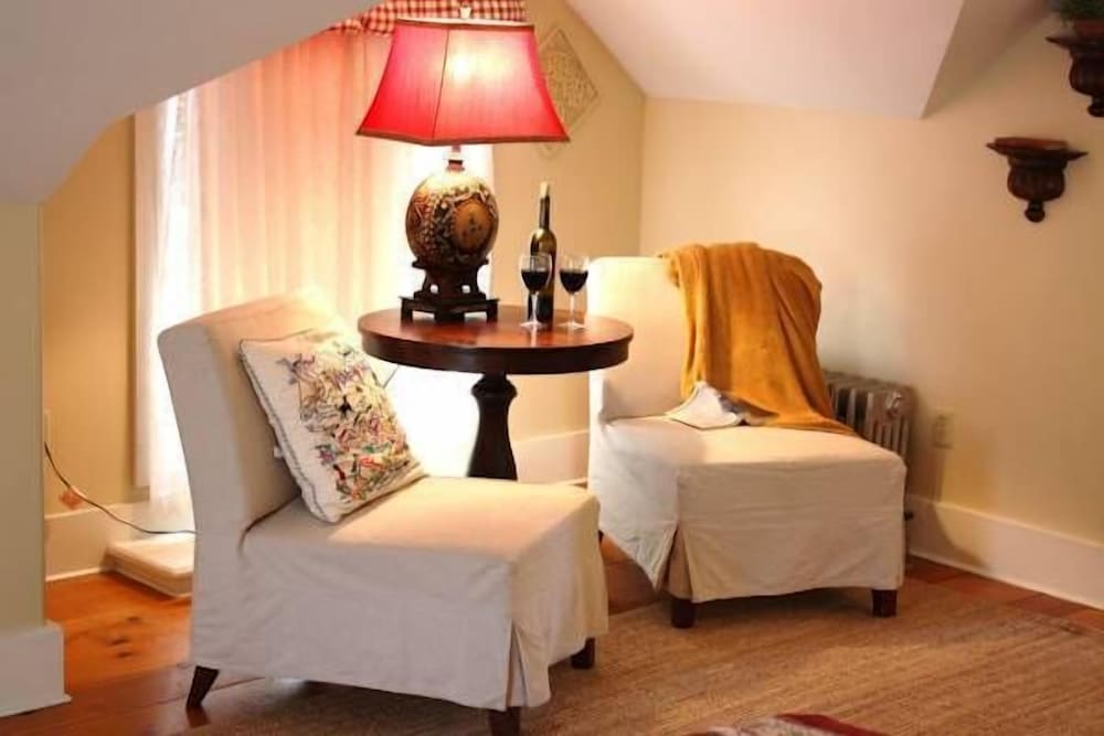 Suite, 1 Bedroom photo 3