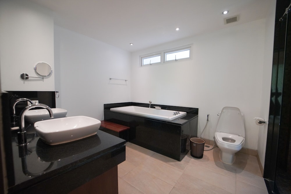 Premium One Bedroom Apartment - Photo 7