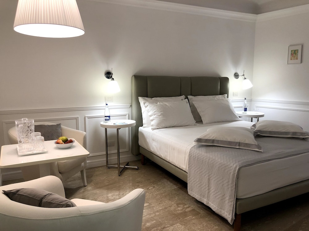 Superior Room - Photo 6