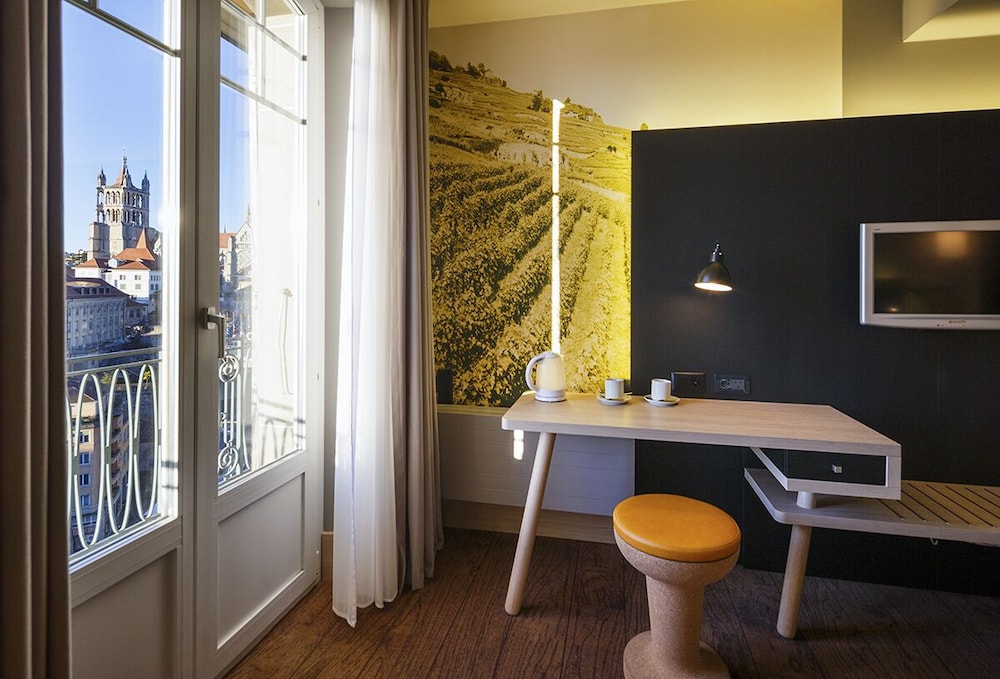 Double or Twin Room - Photo 3