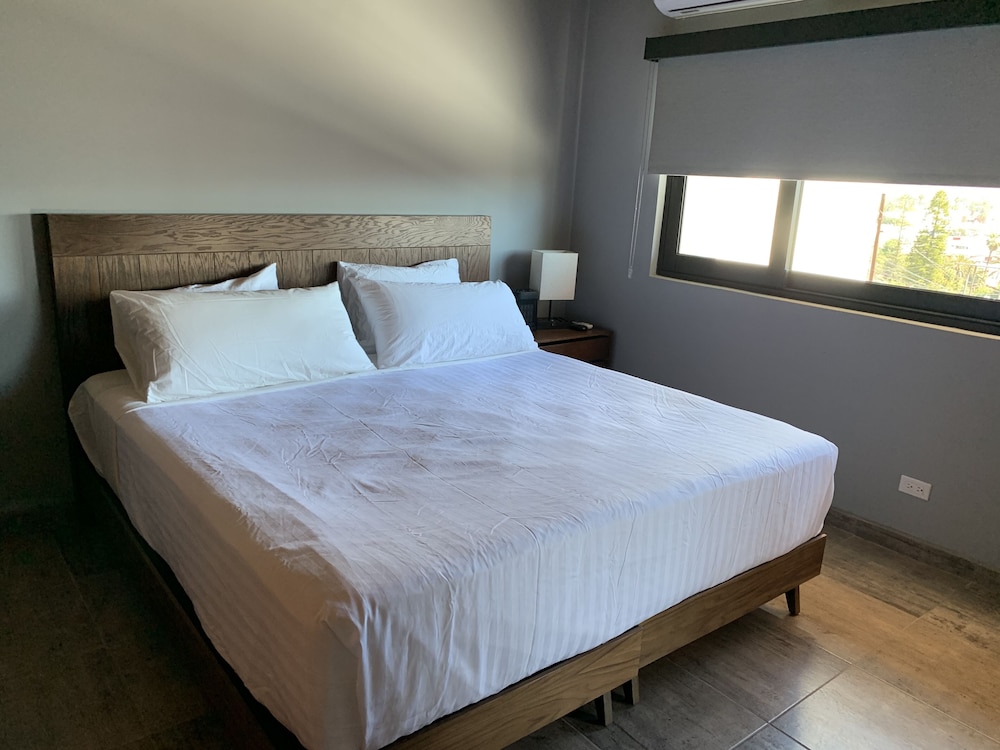 Deluxe Bungalow