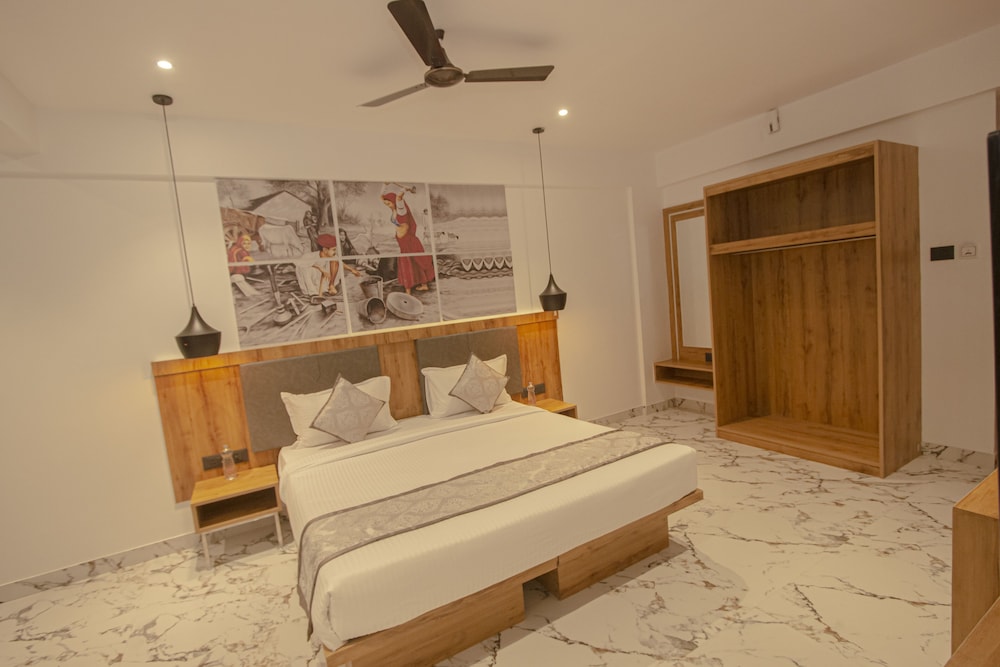 Executive Room - Photo 9