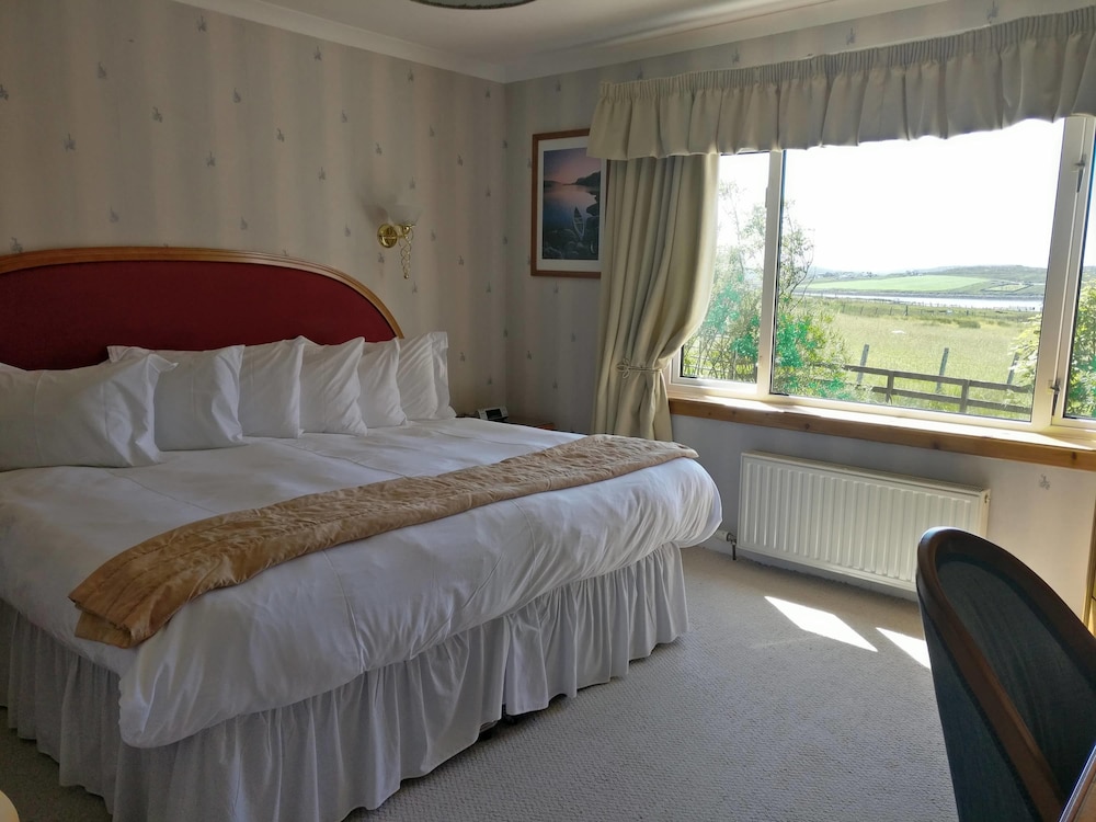 Double Room, 1 King Bed (Loch Roag Superior) photo 1