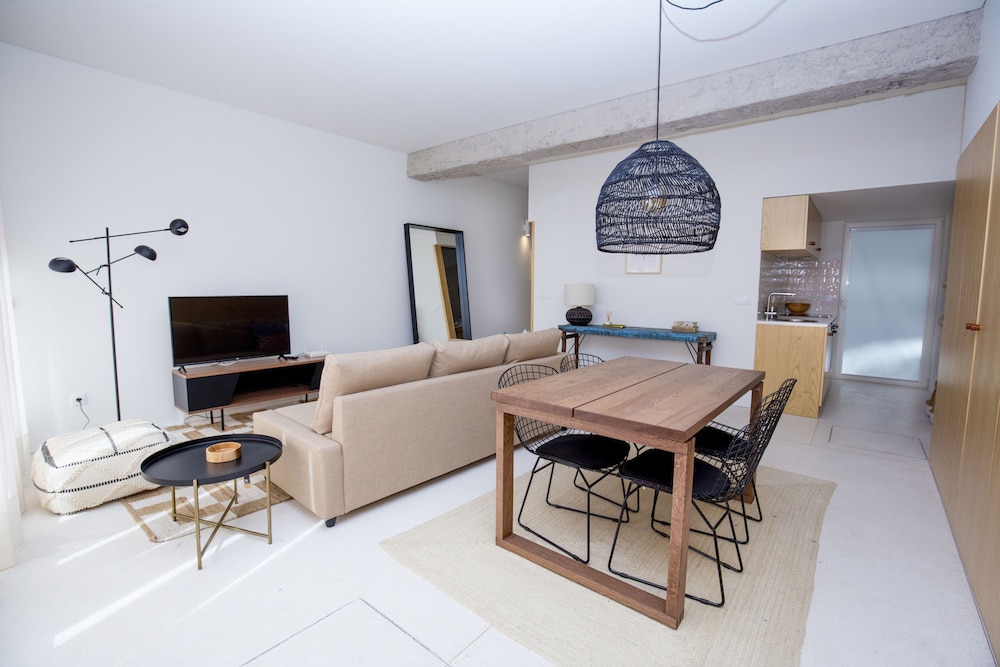 City Apartment, 2 Bedrooms