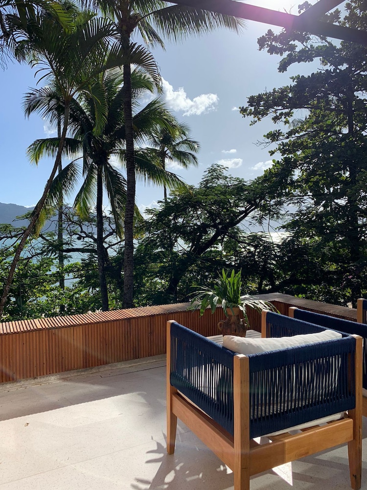 Premium Room, 1 King Bed, Ocean View photo 2