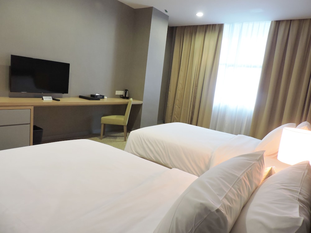 Deluxe Twin Room photo 2