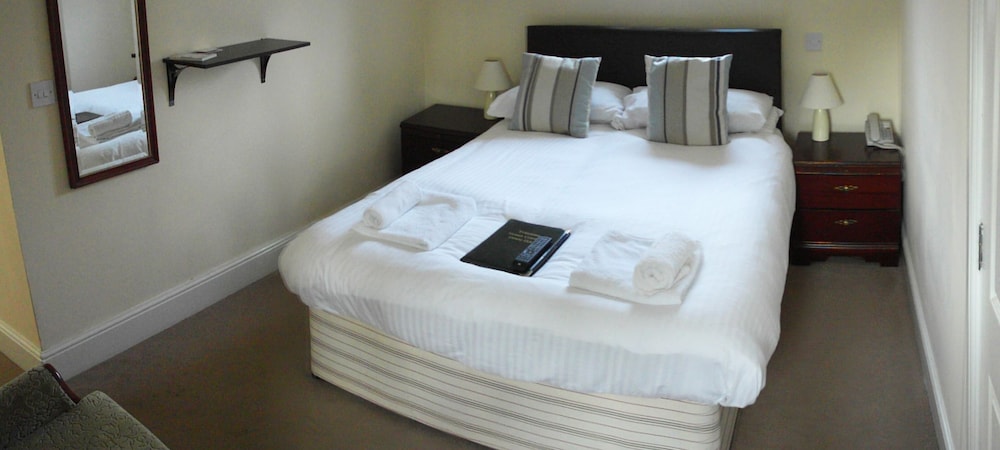Double Room (Knowle, Dog Friendly) photo 3