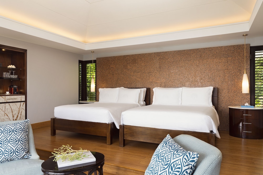 Hillside, Villa, 2 Double Beds, Private Pool, Garden View