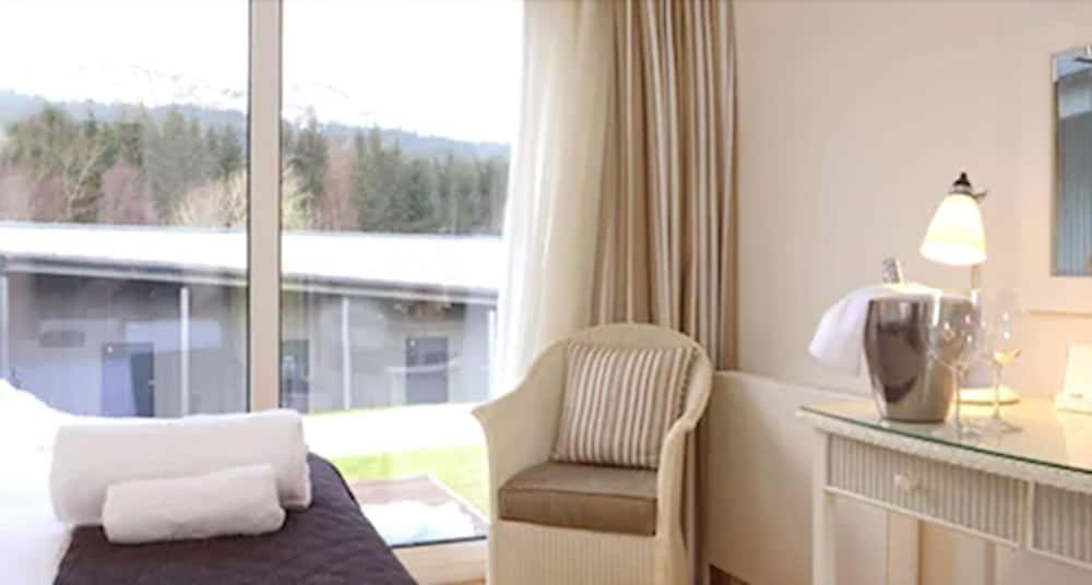 Deluxe Double or Twin Room, Mountain View, Annex Building photo 1