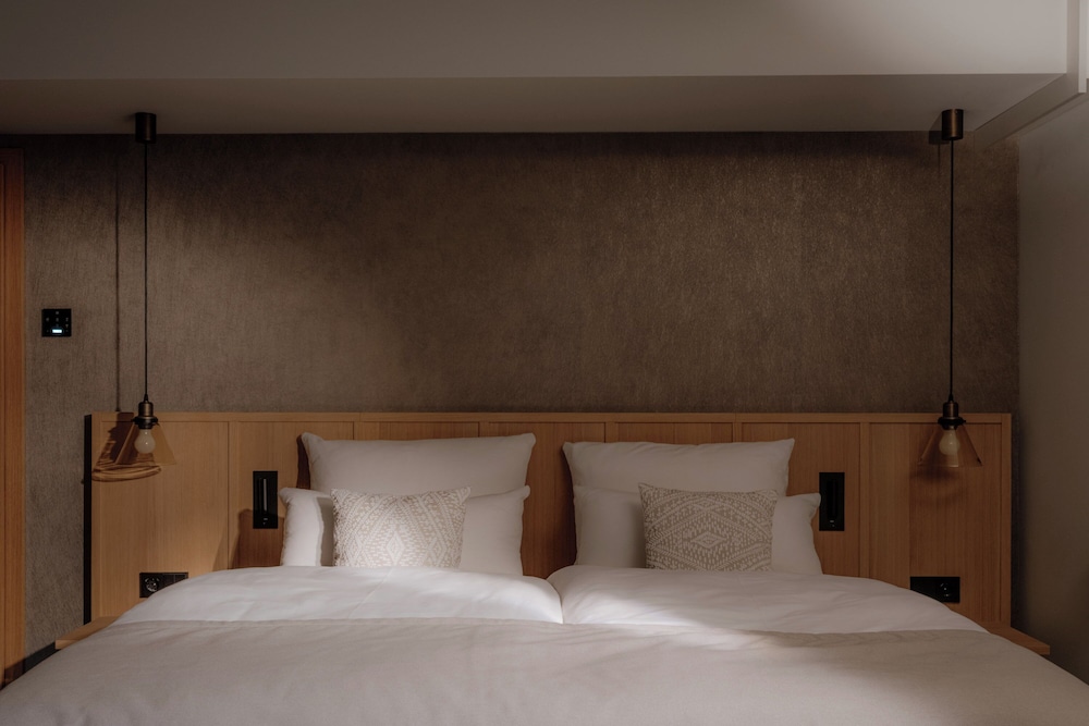 Deluxe Double Room, Lake View