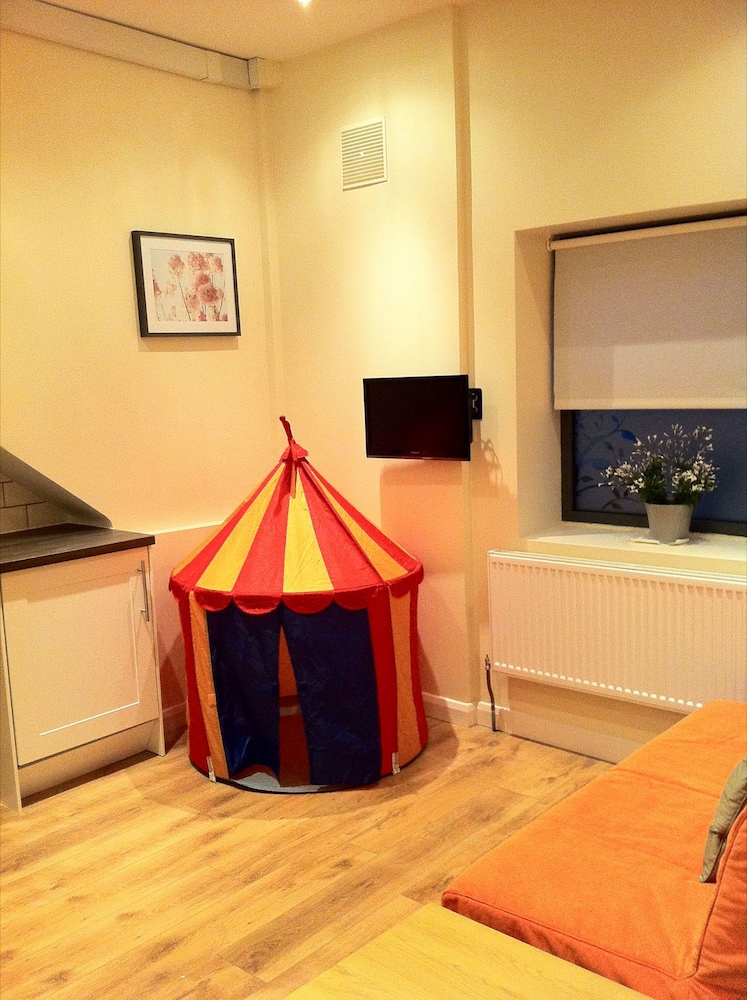 Suite, 1 Bedroom photo 3