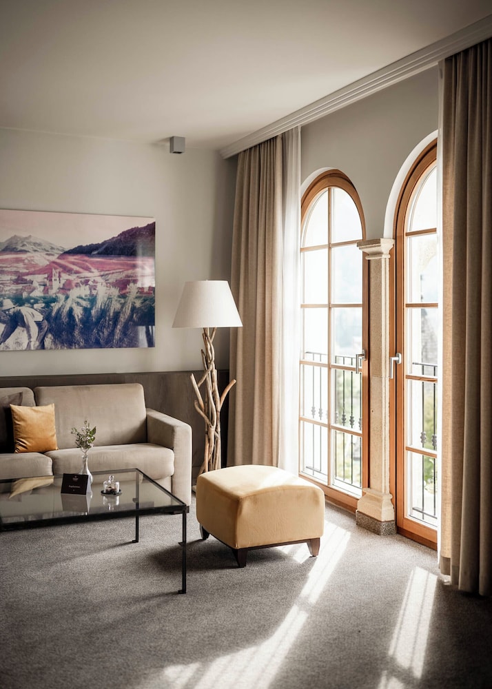 Emperor Suite - Photo 4