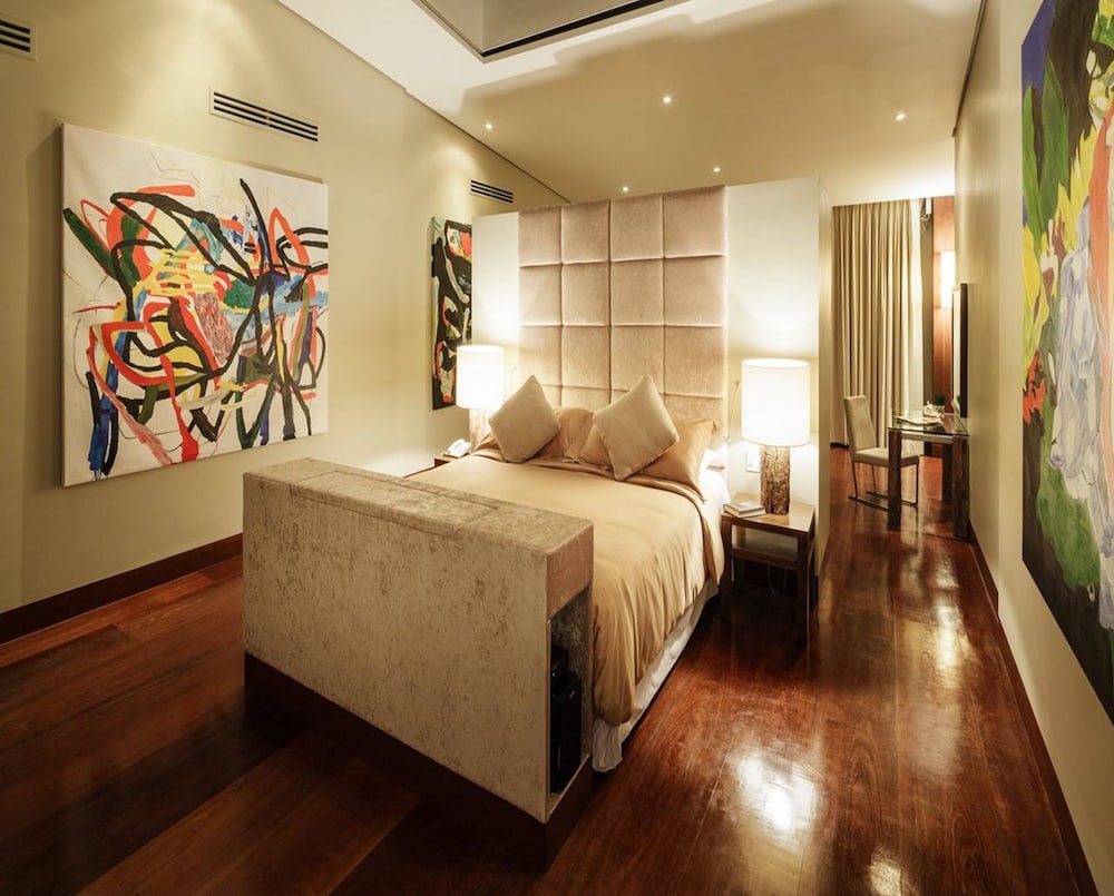Penthouse photo 2