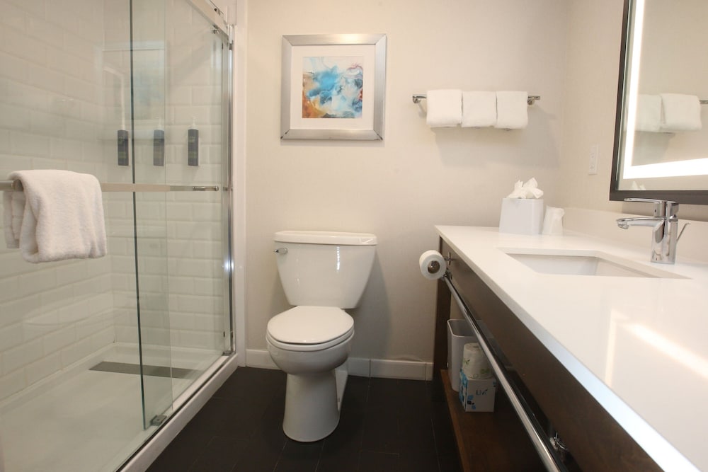 Room - Photo 3