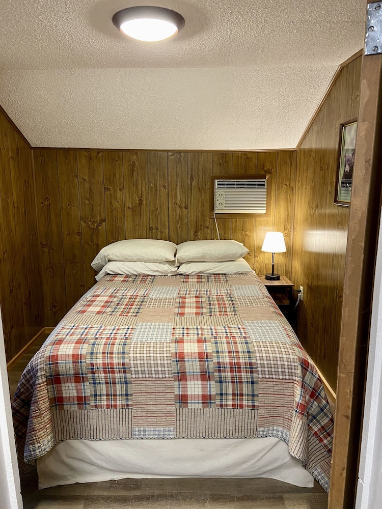 Cabin 6 photo 3