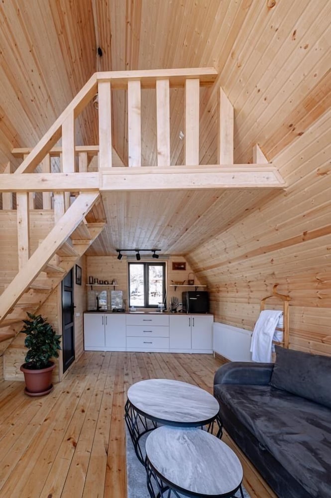 Design Cottage, 1 King Bed, Garden View photo 3