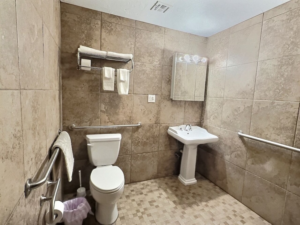Room photo 3