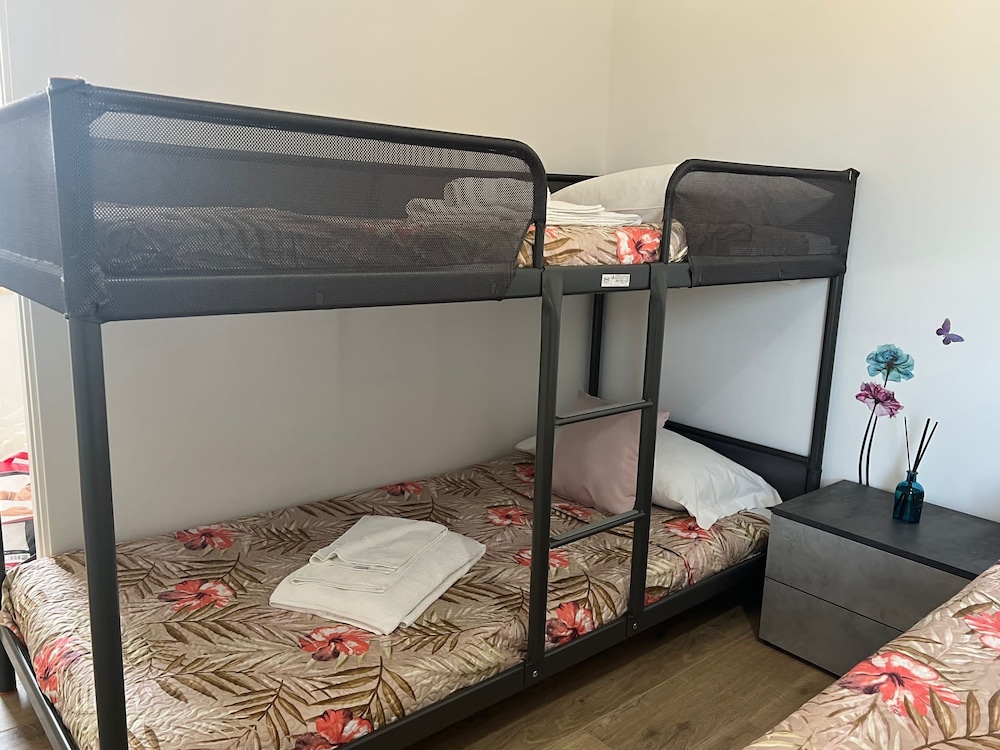 Exclusive Quadruple Room photo 2
