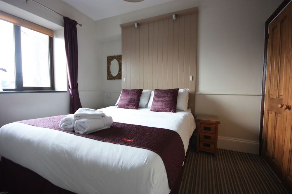Luxury Double Room, 1 King Bed, Sea View (Second Floor) photo 3