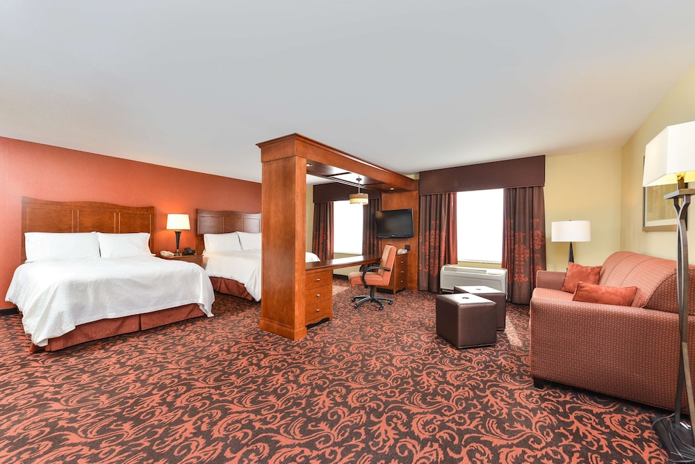 Suite, 2 Queen Beds, Non Smoking - Photo 1