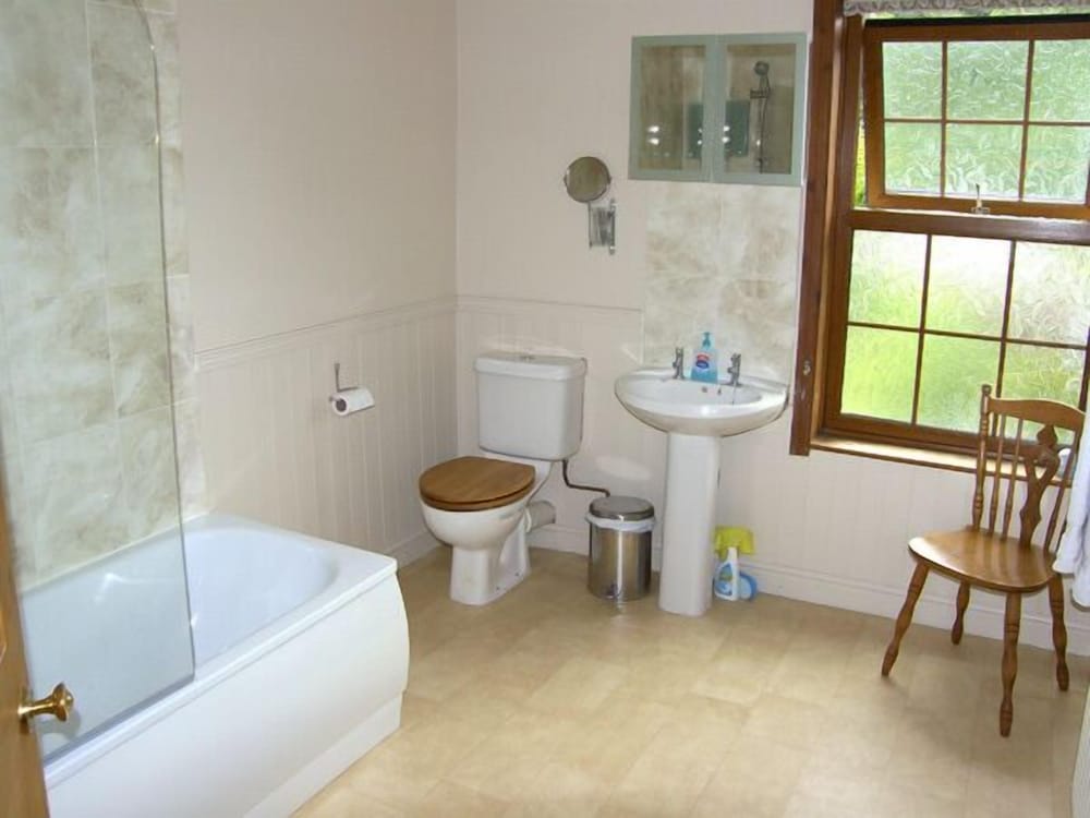 Cottage photo 1