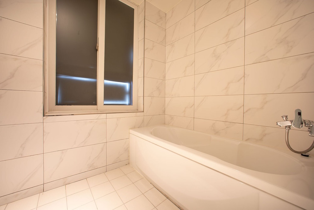 Condo, 2 Bedrooms (Extra person fee 10000 KRW upon C/I) photo 3